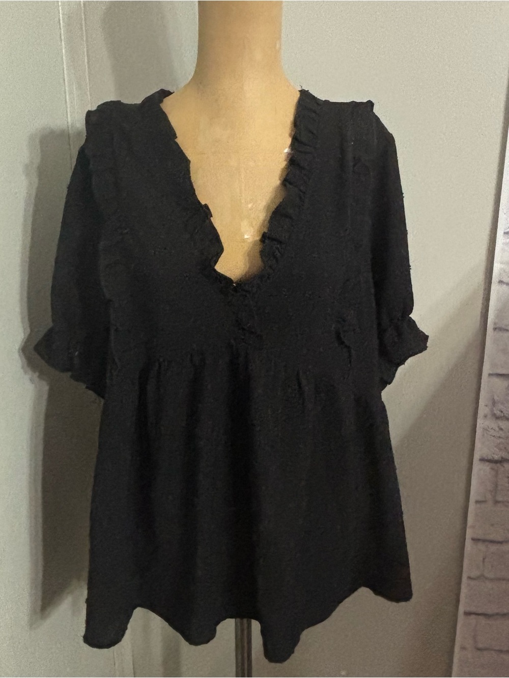 SHEIN Black Ruffled V-Neck Peplum Blouse